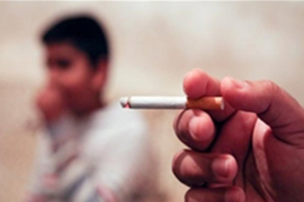 ترفندهای جدید صنایع دخانی برای فریب جوانان/ قلیان های الکترونیکی